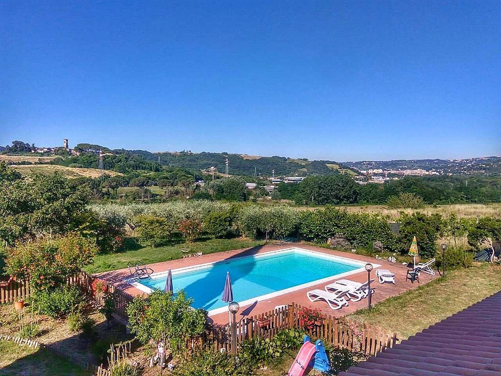 Residence Il Colle Collestrada Εξωτερικό φωτογραφία