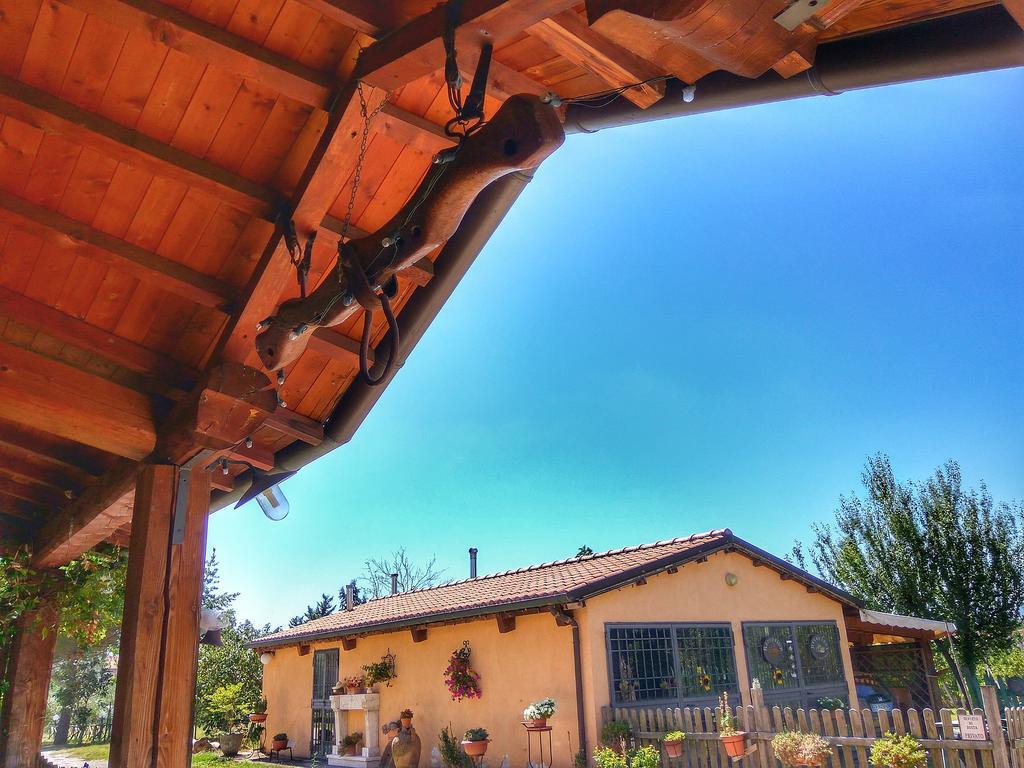 Residence Il Colle Collestrada Εξωτερικό φωτογραφία